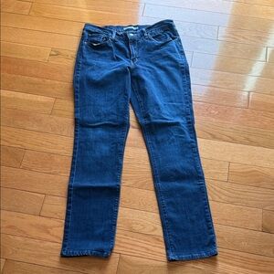 Women's Classic Levi’s Straight-Leg Jeans in Dark Blue